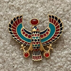 Franklin Mint Jewels of Tutankhamun - 24kt Gold Plated Horus Falcon Sky God Pin